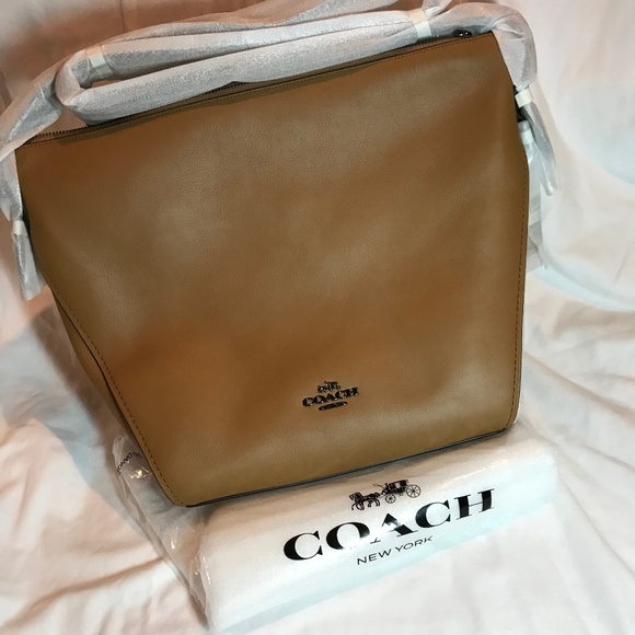 👜 Coach Leather Dufflette Bag👜 **NWT** - Picture 3 of 8